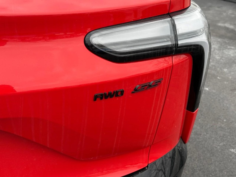 Chevrolet Blazer EV Vehicle Full-screen Gallery Image 5