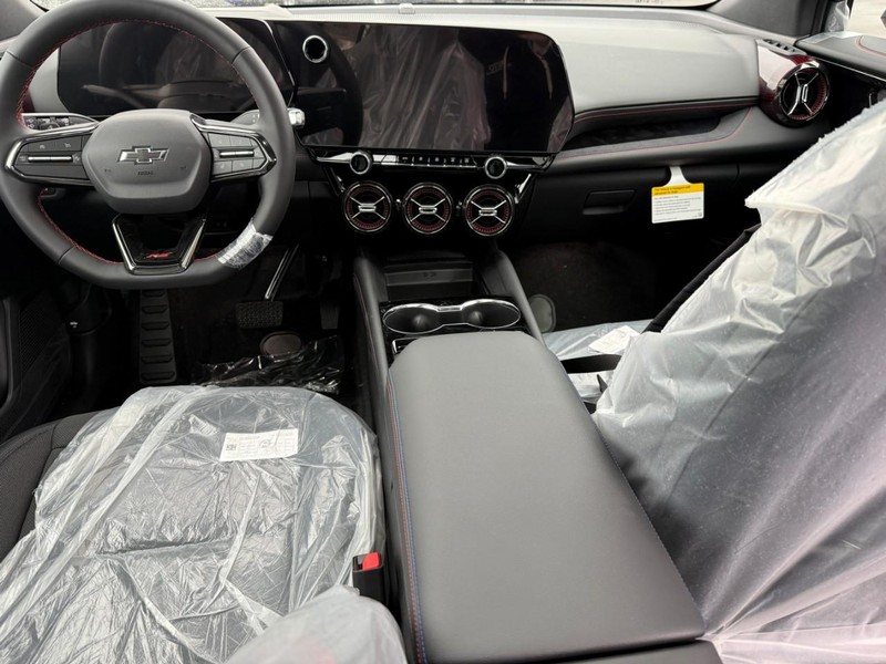 Chevrolet Blazer EV Vehicle Full-screen Gallery Image 7