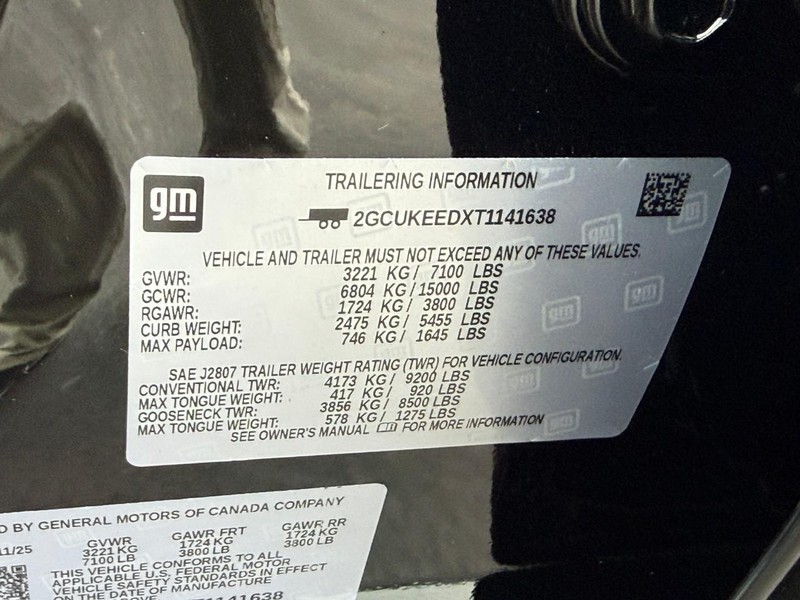 Chevrolet Silverado 1500 Vehicle Full-screen Gallery Image 17