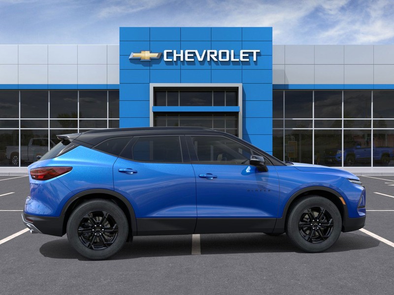 Chevrolet Blazer Vehicle Full-screen Gallery Image 5