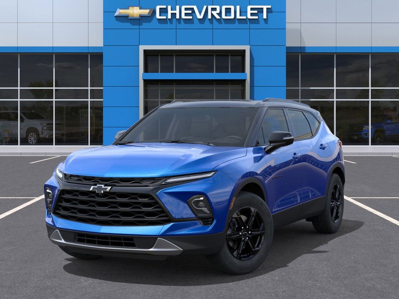 Chevrolet Blazer Vehicle Full-screen Gallery Image 6
