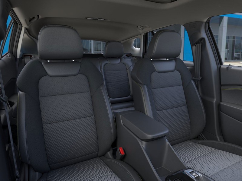 Chevrolet Trax Vehicle Full-screen Gallery Image 16