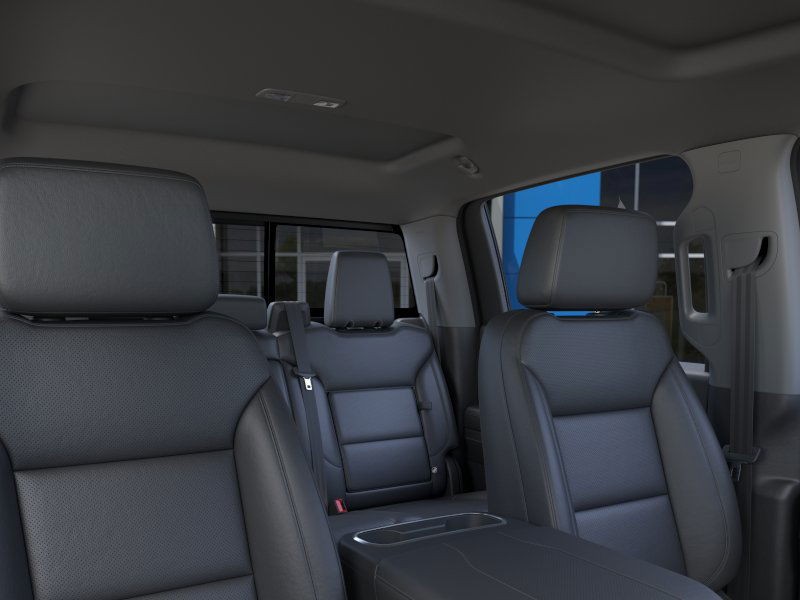 Chevrolet Silverado 1500 Vehicle Full-screen Gallery Image 24