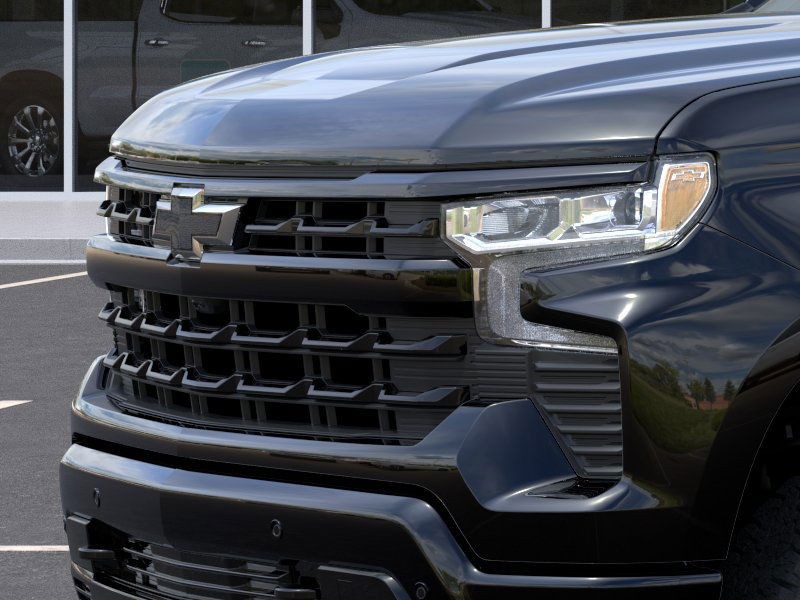 Chevrolet Silverado 1500 Vehicle Full-screen Gallery Image 13