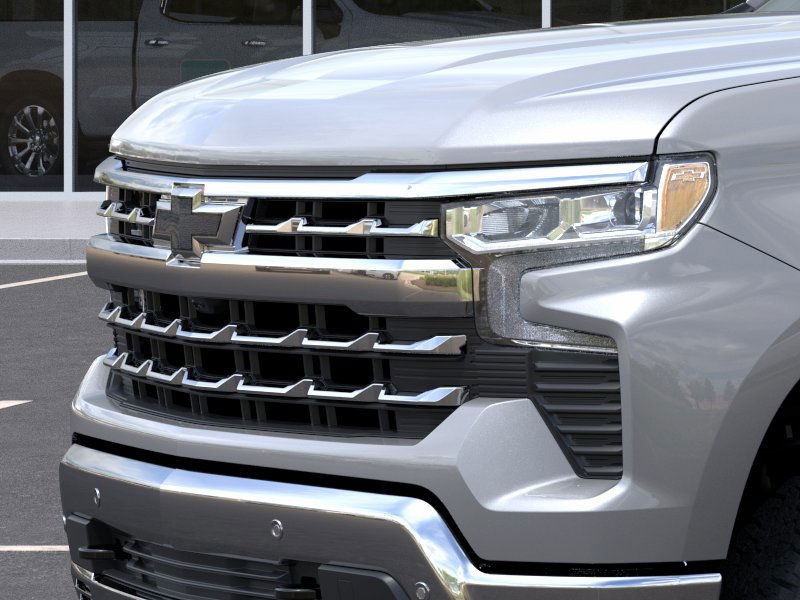 Chevrolet Silverado 1500 Vehicle Full-screen Gallery Image 13