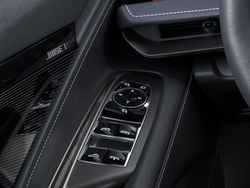 Chevrolet Corvette Vehicle Full-screen Gallery Image 22