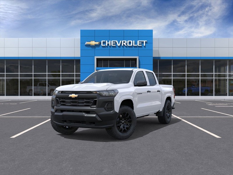 Chevrolet Colorado Vehicle Full-screen Gallery Image 8