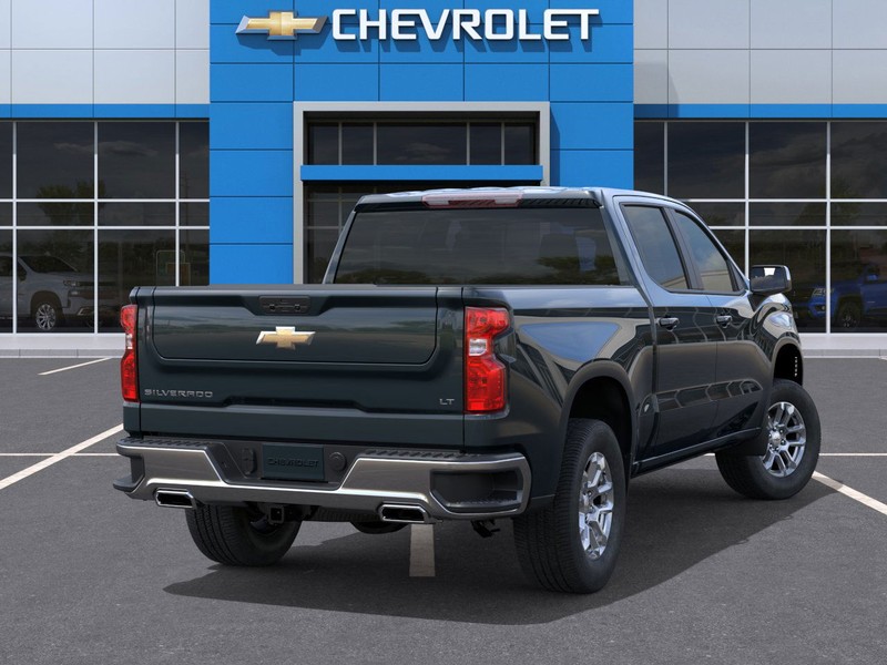 Chevrolet Silverado 1500 Vehicle Full-screen Gallery Image 4