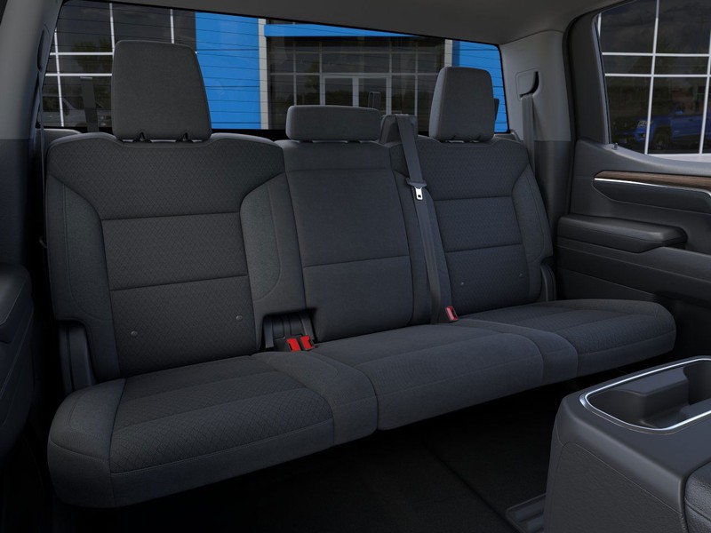 Chevrolet Silverado 1500 Vehicle Full-screen Gallery Image 17