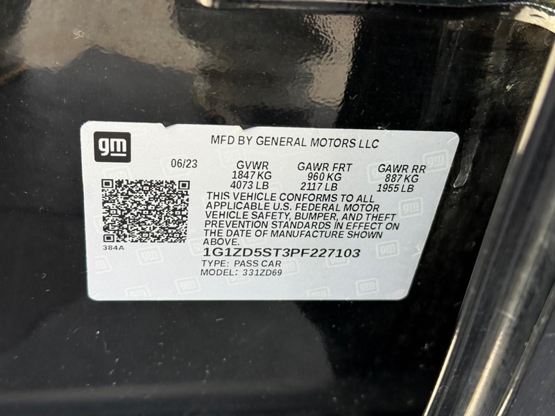 Chevrolet Malibu Vehicle Full-screen Gallery Image 25