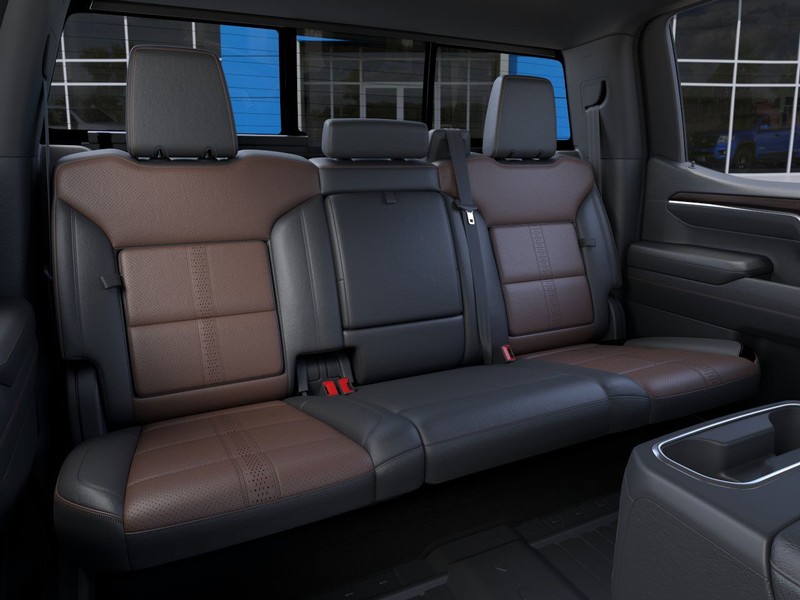 Chevrolet Silverado 1500 Vehicle Full-screen Gallery Image 17