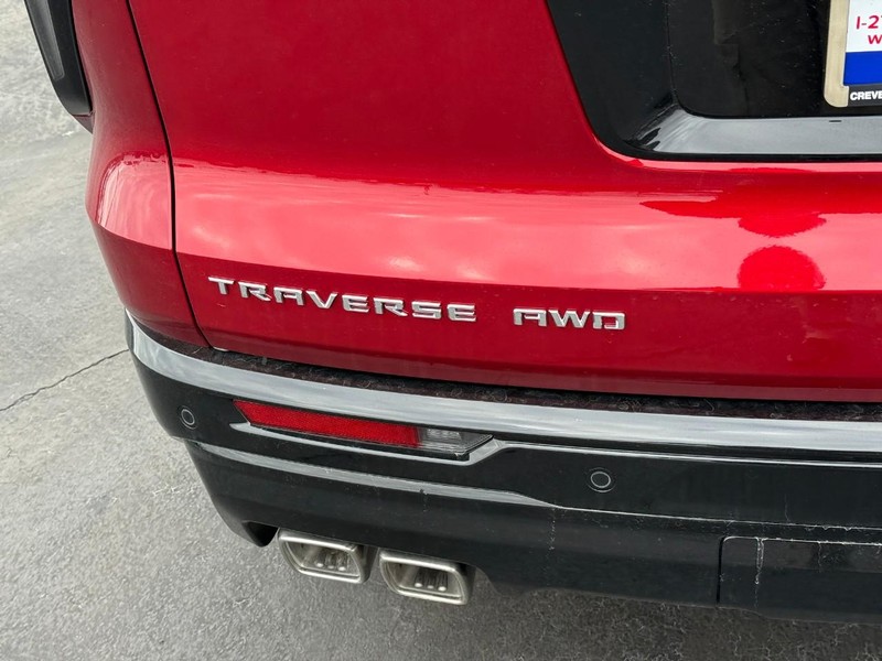 Chevrolet Traverse Vehicle Full-screen Gallery Image 5