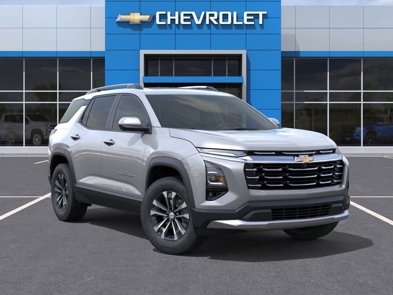 Chevrolet Equinox Vehicle Full-screen Gallery Image 7