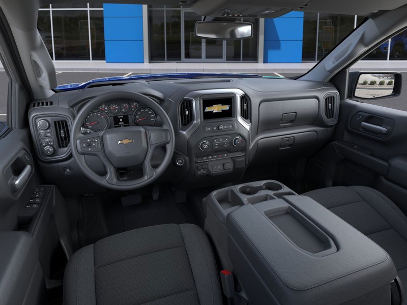 Chevrolet Silverado 1500 Vehicle Full-screen Gallery Image 15