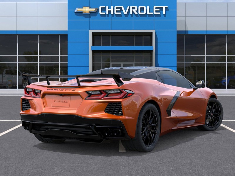 Chevrolet Corvette Vehicle Full-screen Gallery Image 4