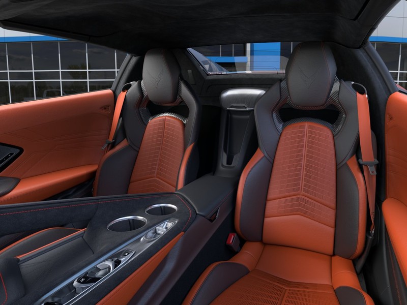 Chevrolet Corvette Vehicle Full-screen Gallery Image 16