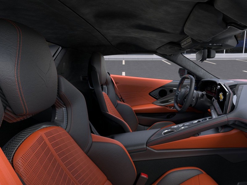 Chevrolet Corvette Vehicle Full-screen Gallery Image 17