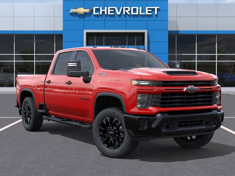 Chevrolet Silverado 2500HD Vehicle Full-screen Gallery Image 7