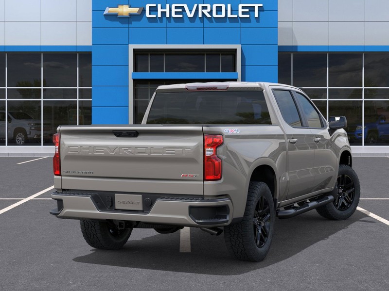 Chevrolet Silverado 1500 Vehicle Full-screen Gallery Image 4