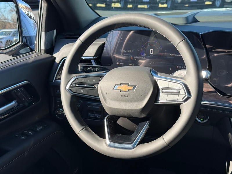 Chevrolet Tahoe Vehicle Full-screen Gallery Image 6