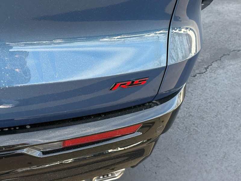 Chevrolet Traverse Vehicle Full-screen Gallery Image 5