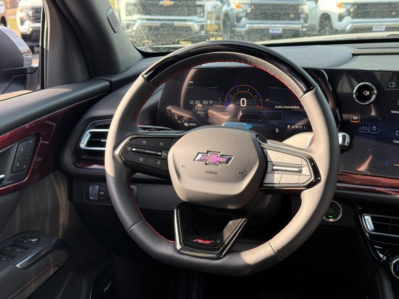 Chevrolet Traverse Vehicle Full-screen Gallery Image 9