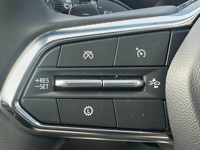 Chevrolet Equinox Vehicle Full-screen Gallery Image 14