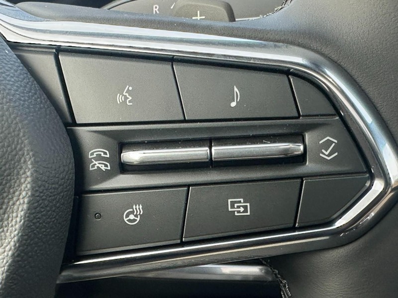 Chevrolet Equinox Vehicle Full-screen Gallery Image 15