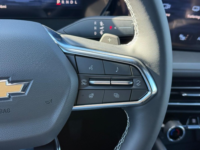 Chevrolet Traverse Vehicle Full-screen Gallery Image 13