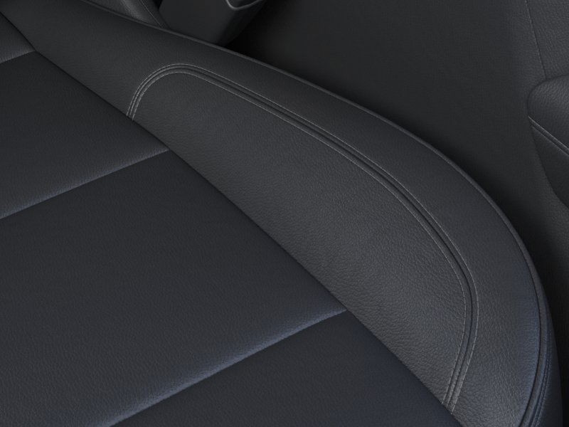 Chevrolet Suburban Vehicle Full-screen Gallery Image 21