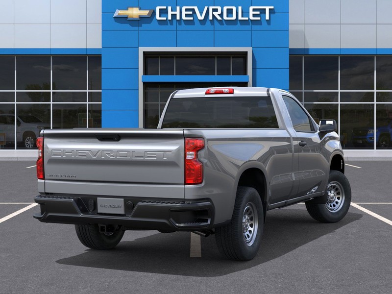 Chevrolet Silverado 1500 Vehicle Full-screen Gallery Image 4