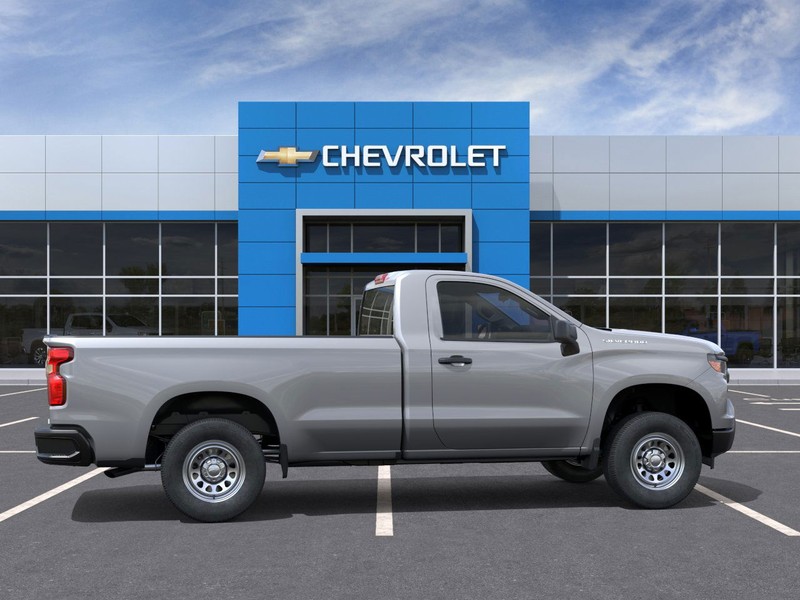Chevrolet Silverado 1500 Vehicle Full-screen Gallery Image 5
