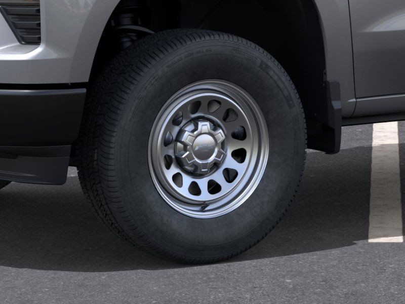 Chevrolet Silverado 1500 Vehicle Full-screen Gallery Image 9