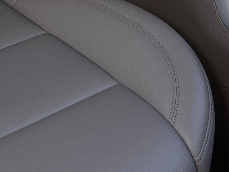 Chevrolet Silverado 1500 Vehicle Full-screen Gallery Image 21