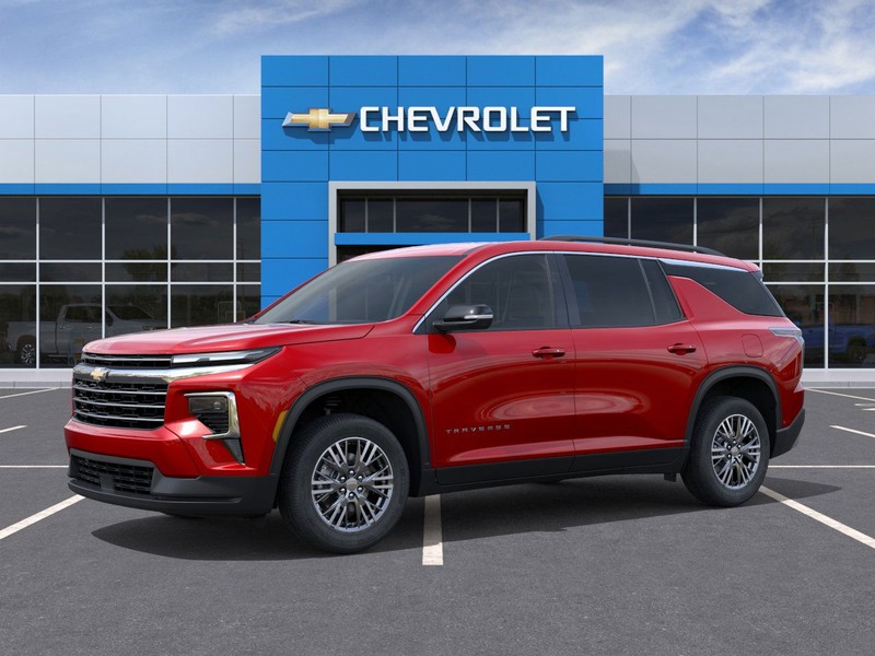 Chevrolet Traverse Vehicle Full-screen Gallery Image 2