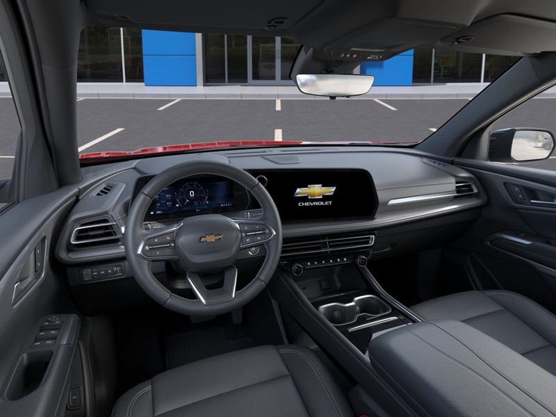 Chevrolet Traverse Vehicle Full-screen Gallery Image 15