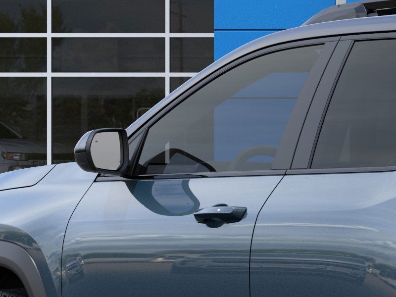 Chevrolet Equinox Vehicle Full-screen Gallery Image 12