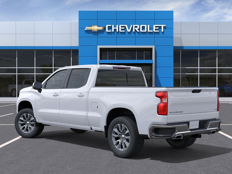 Chevrolet Silverado 1500 Vehicle Full-screen Gallery Image 3