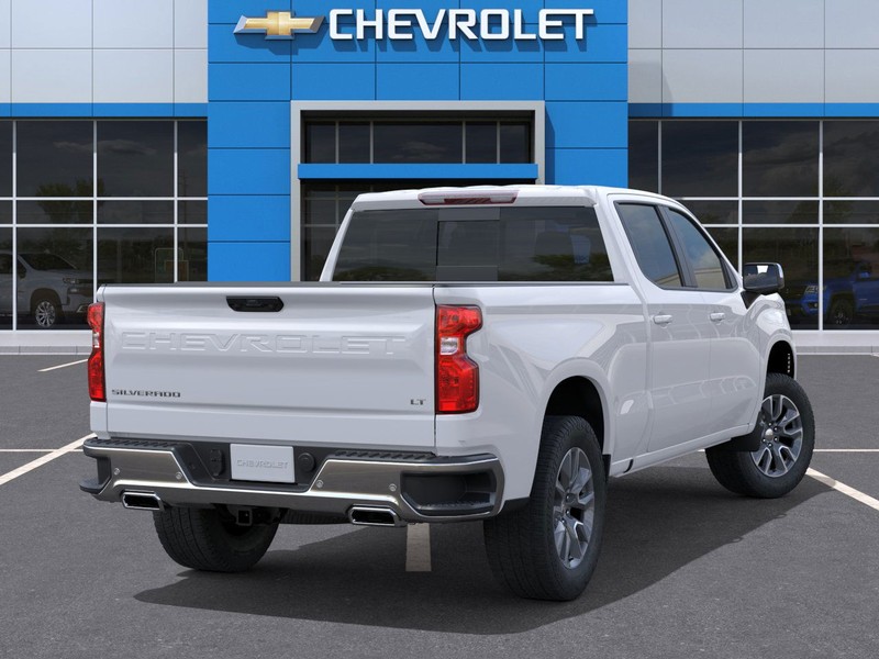 Chevrolet Silverado 1500 Vehicle Full-screen Gallery Image 4