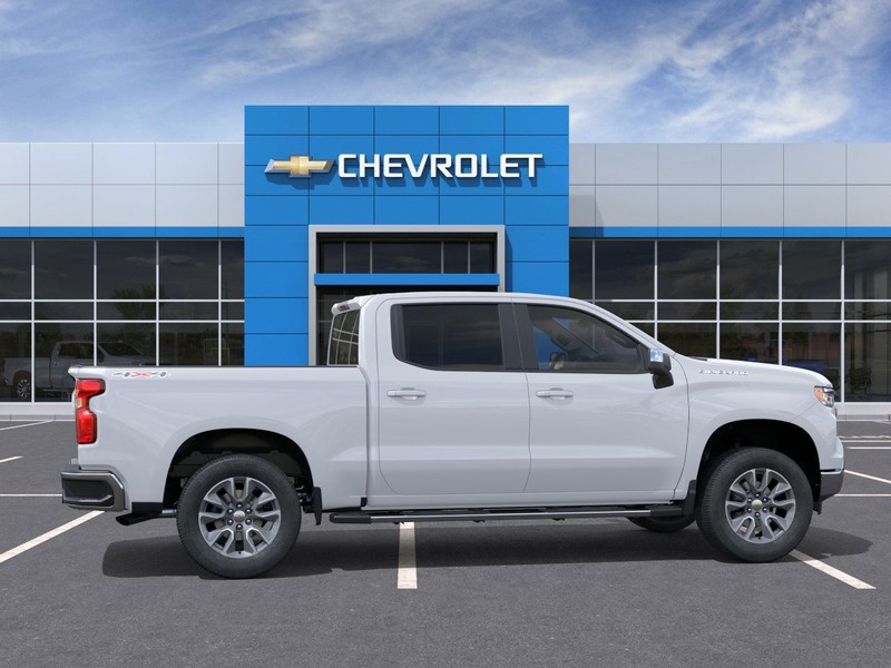 Chevrolet Silverado 1500 Vehicle Full-screen Gallery Image 5