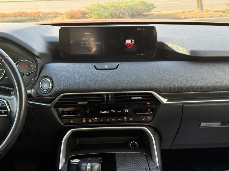 Mazda CX-90 Vehicle Full-screen Gallery Image 14