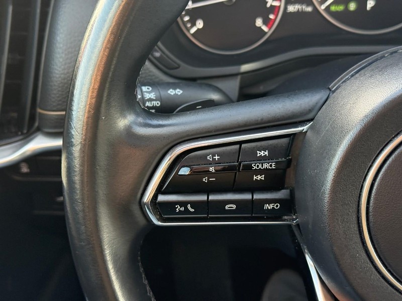 Mazda CX-90 Vehicle Full-screen Gallery Image 20