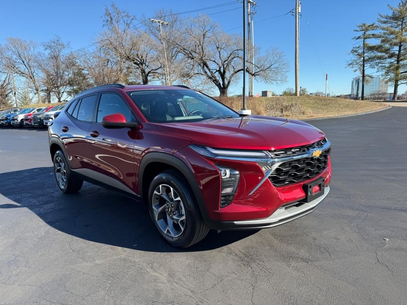 Chevrolet Trax Vehicle Full-screen Gallery Image 9