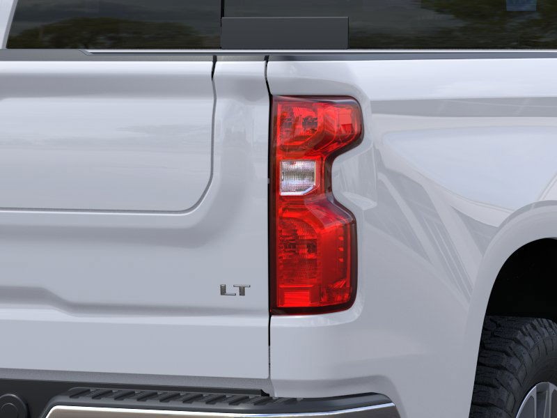 Chevrolet Silverado 1500 Vehicle Full-screen Gallery Image 11