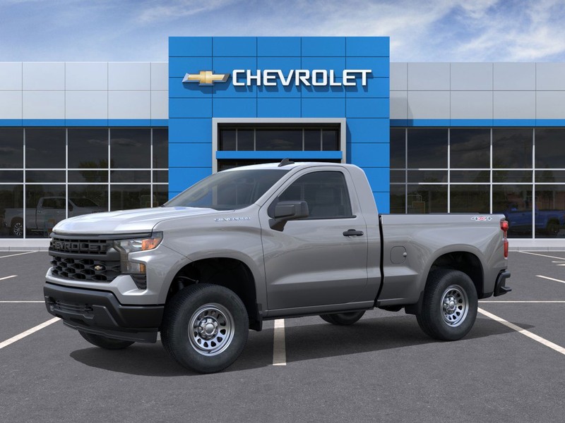 Chevrolet Silverado 1500 Vehicle Full-screen Gallery Image 2
