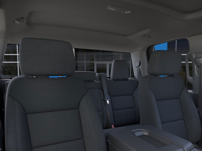 Chevrolet Silverado 2500HD Vehicle Full-screen Gallery Image 24