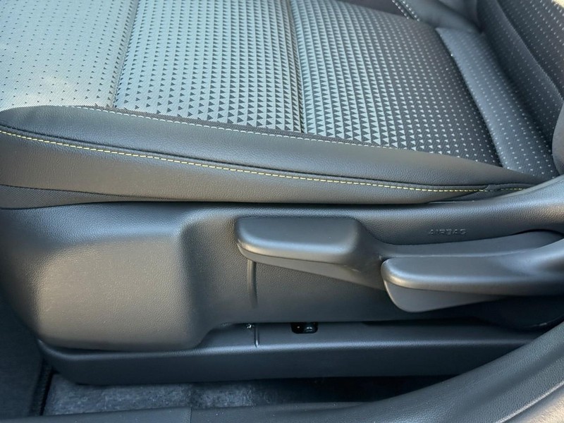 Chevrolet Trax Vehicle Full-screen Gallery Image 14