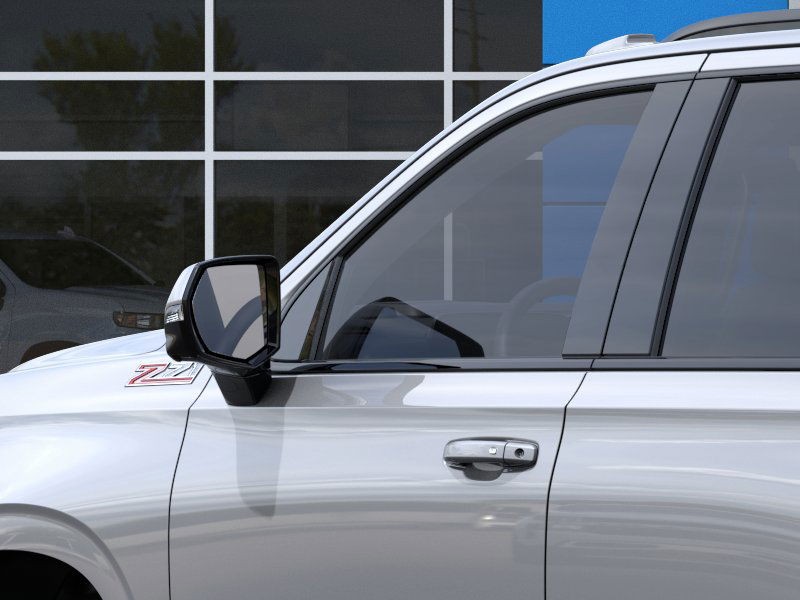 Chevrolet Tahoe Vehicle Full-screen Gallery Image 12