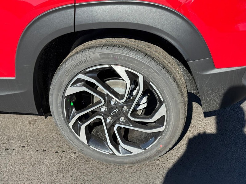 Chevrolet TrailBlazer Vehicle Full-screen Gallery Image 4