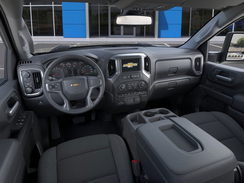 Chevrolet Silverado 2500HD Vehicle Full-screen Gallery Image 15